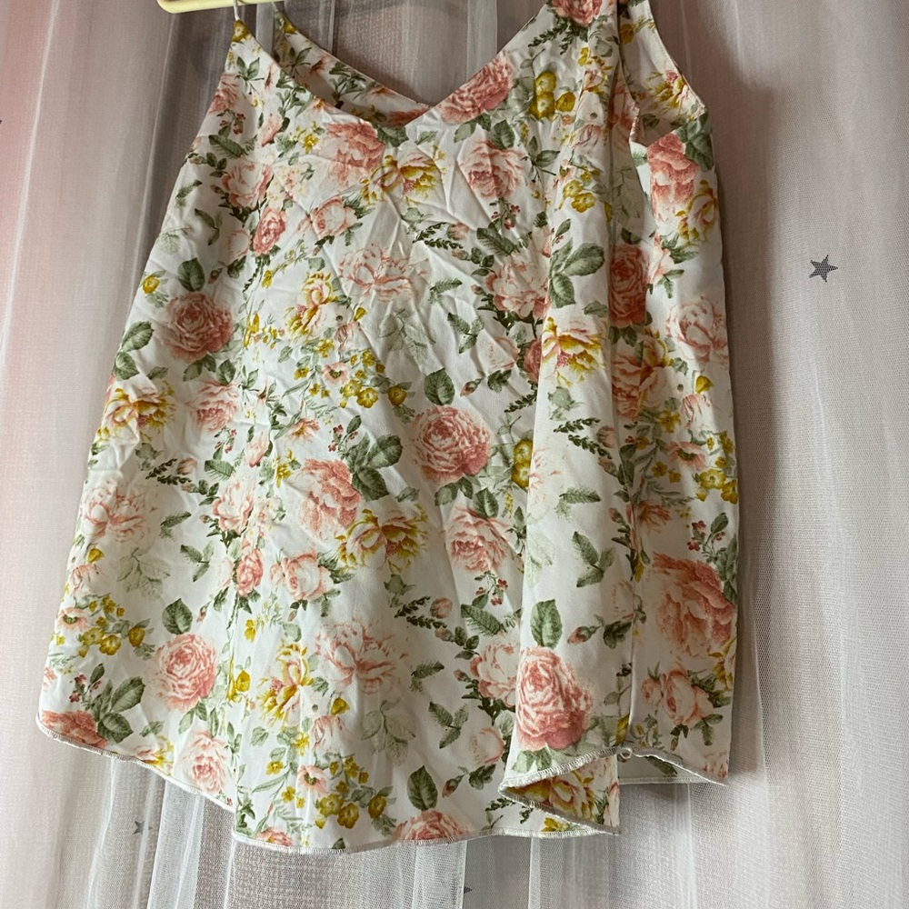 Floral top